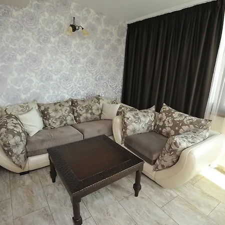 Appartement Poshta 1 2 *